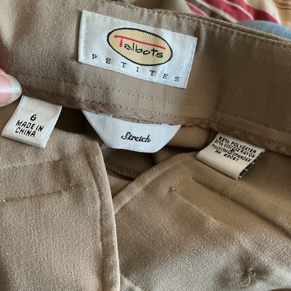 Talbots Beige Wide-Leg Capris 6 Petite - Picture 2 of 6